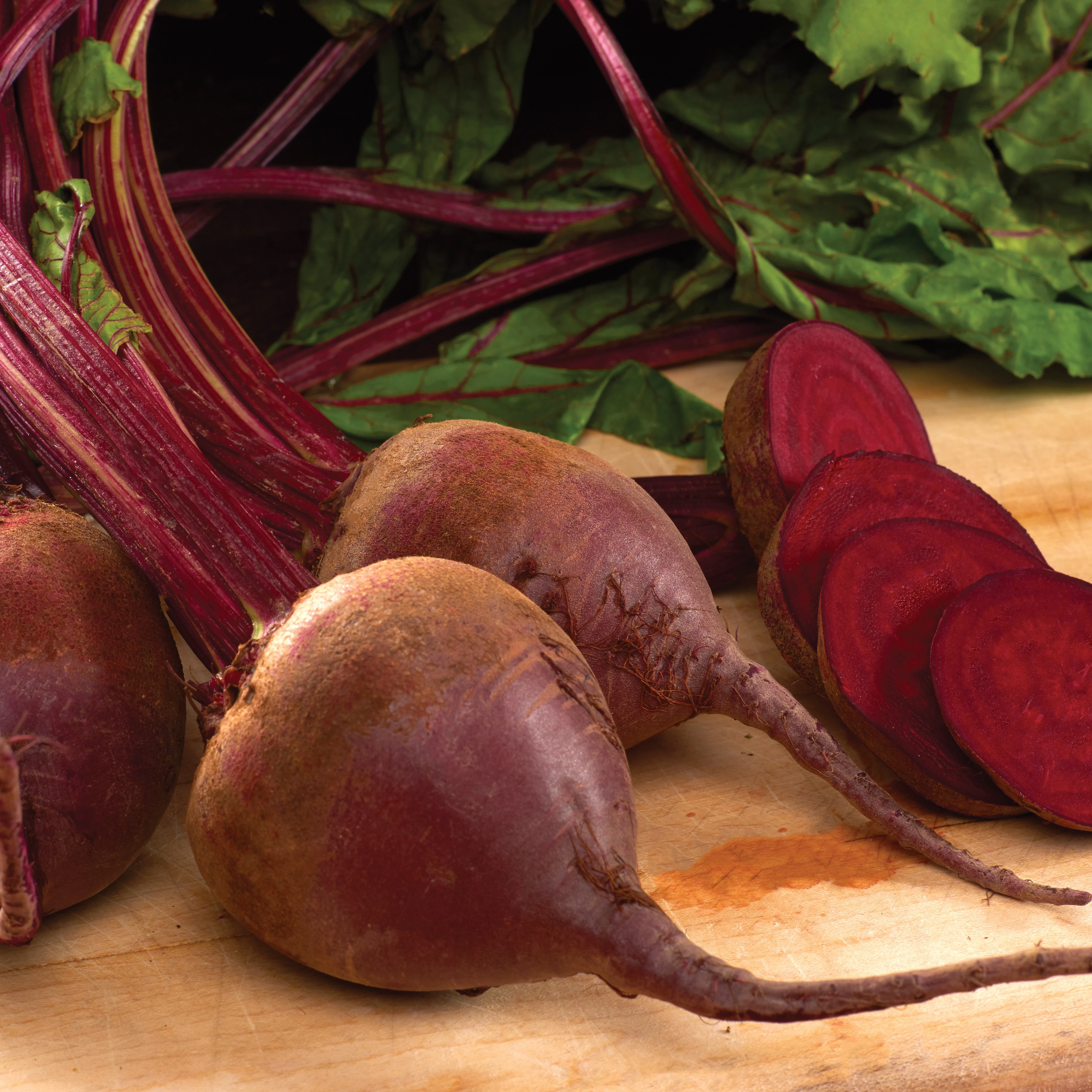 SEEDS BY DESIGN Beets, Lutz Red Stem 1/2lb — Single Unit