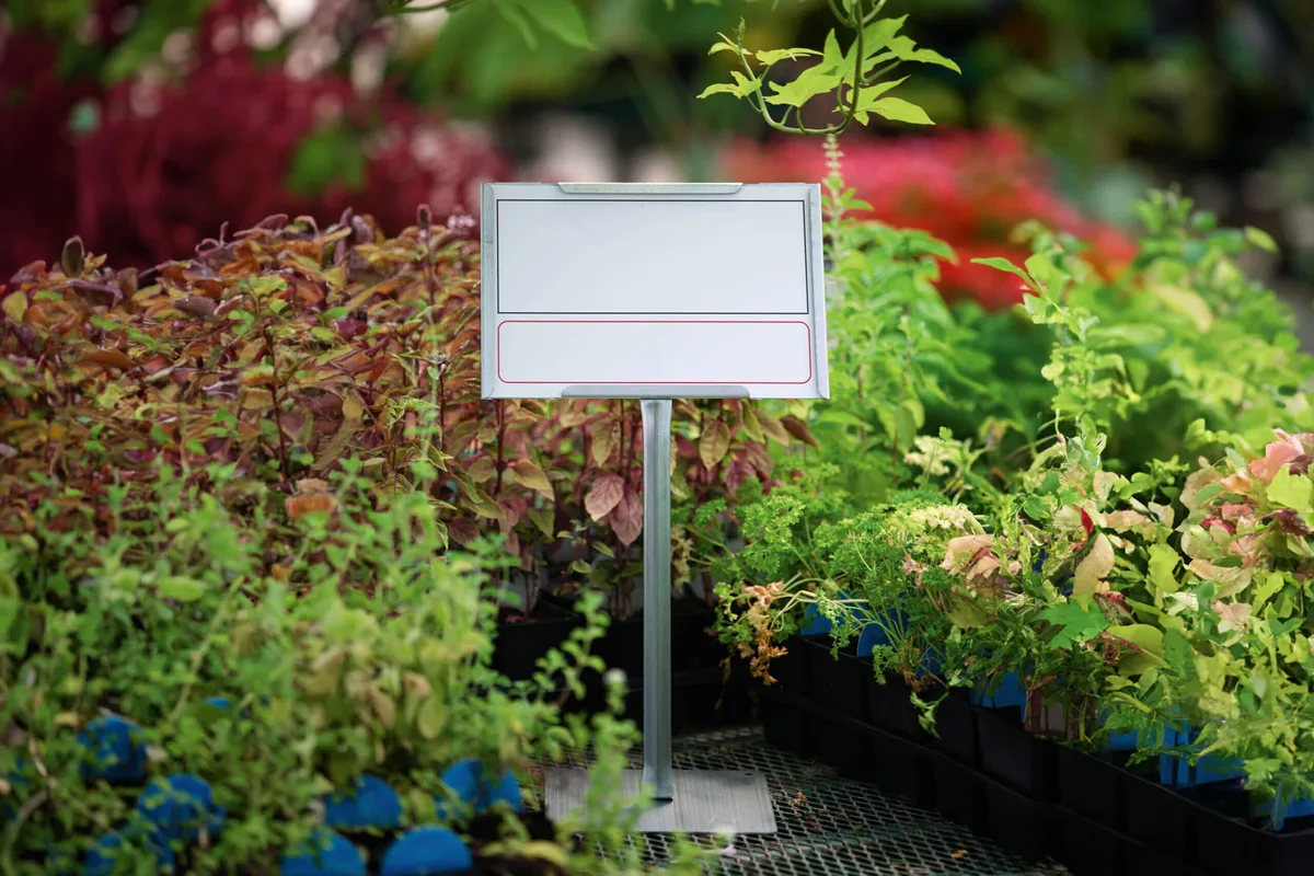 Colmet 7"x5" Bedding Plant Sign w/ 18" Leg - Image 2