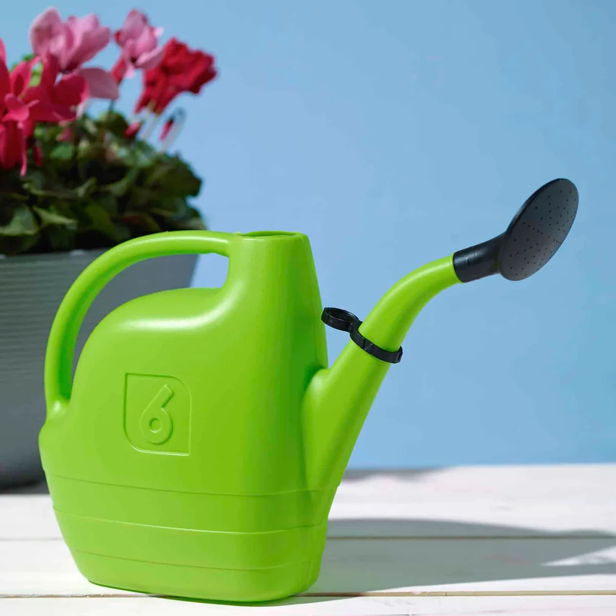 Crescent.5gal C2 Eos Watering Can Lime - Image 2