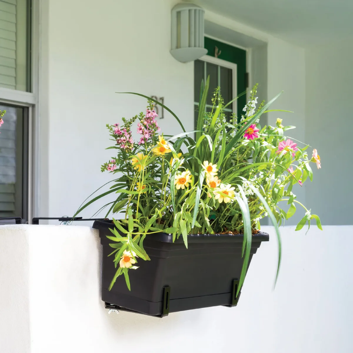 Crescent Adjustable Bracket for Ella Rail Planter