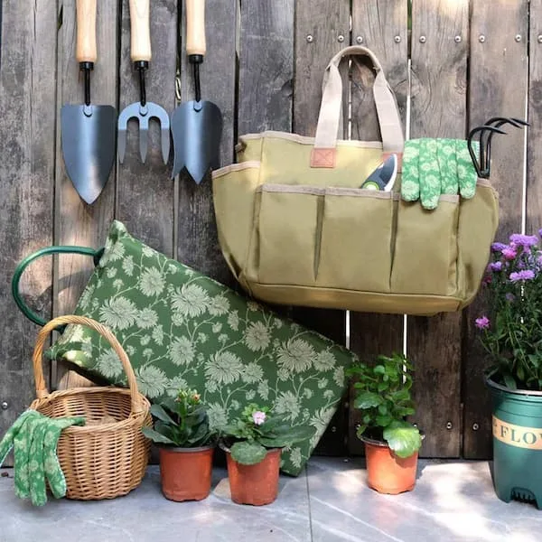 Gardener Select 3pc Garden Gift Set - 8" Bypass Pruner, Folded Knife & Pouch Bag - Image 2