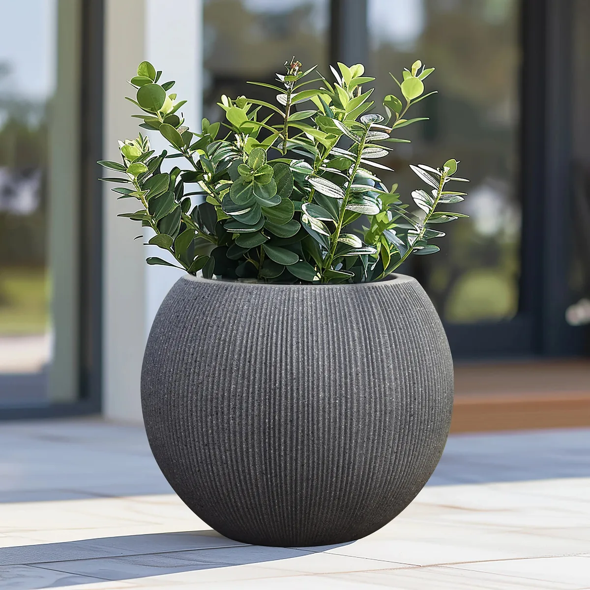 MCarr Egg Planter Pallet Dark Gray