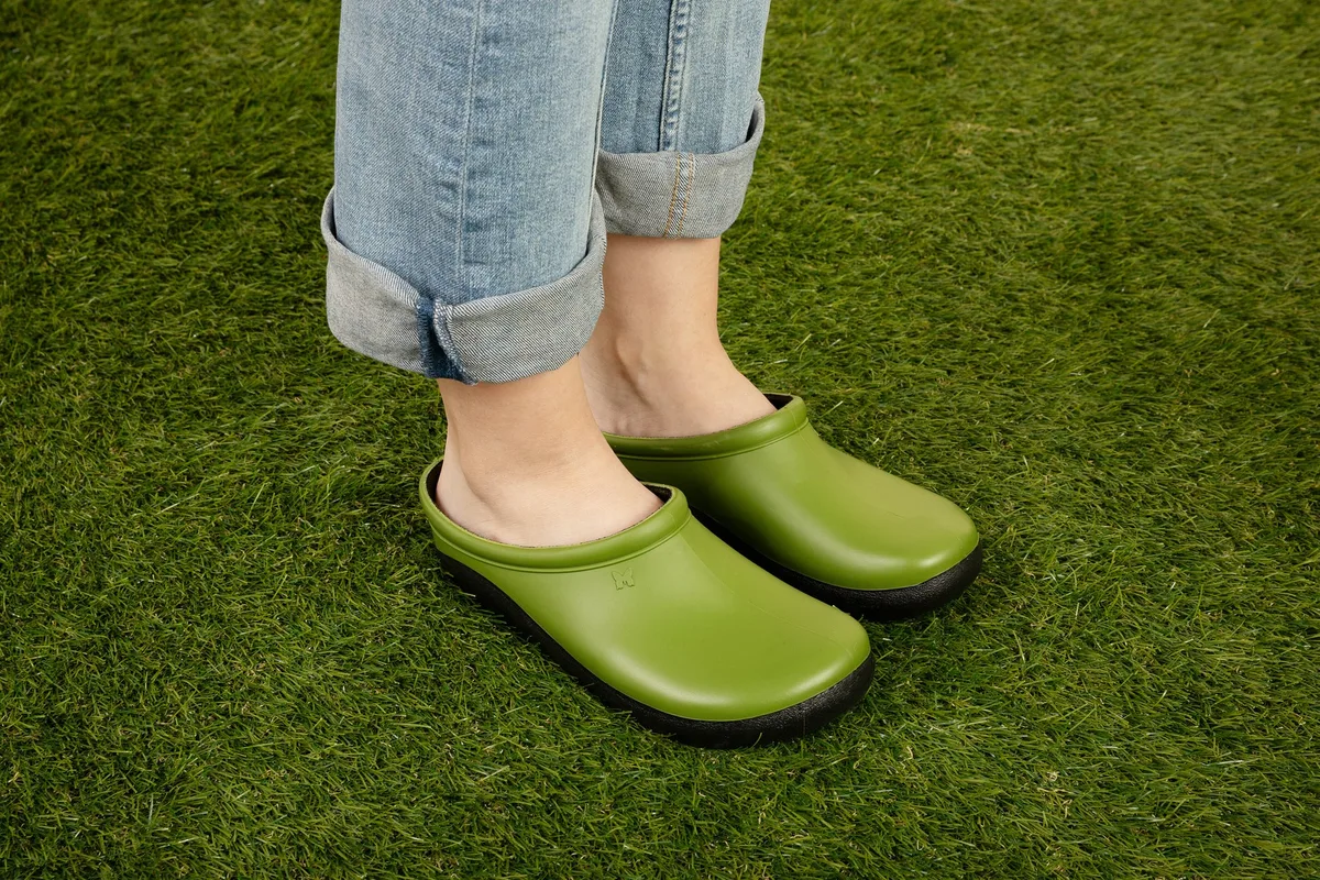 Sloggers Womens Premium Clog Cactus Green Size 7 - Image 2